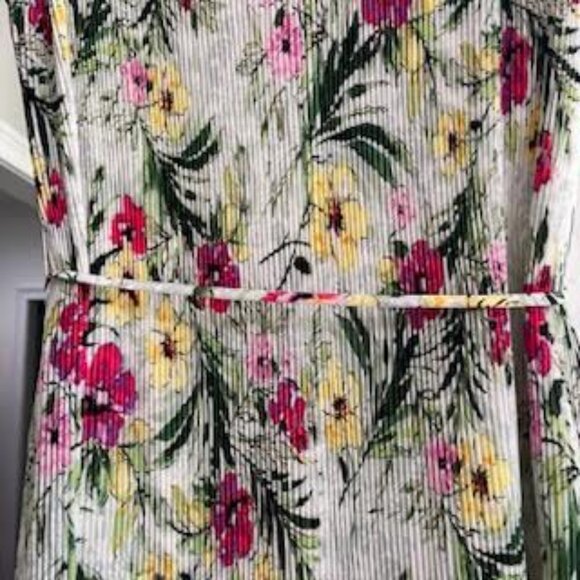 Allison Taylor Floral Pleated Midi Dress Women's Size 6- Sytle# LZY-Dress-C - Picture 7 of 11
